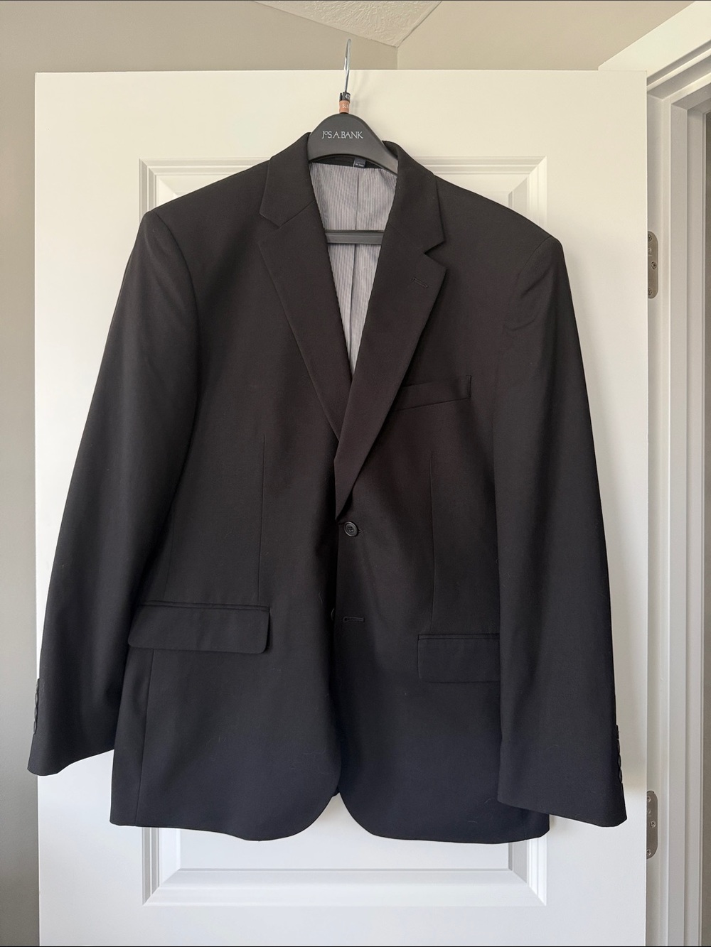 Jos. A. Bank Black Suit– Tailored Straight Leg and Jacket